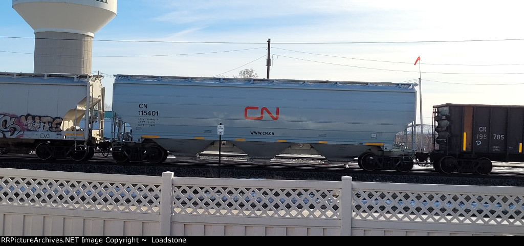 CN 115401